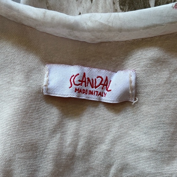 Silk Ruffle Asymmetrical Flowy Blouse Top Women’s size L - Picture 7 of 8